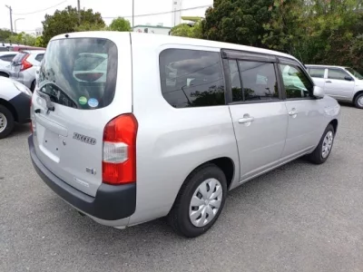 Toyota SUCCEED