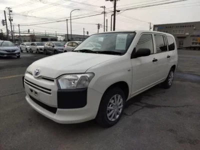 Toyota SUCCEED