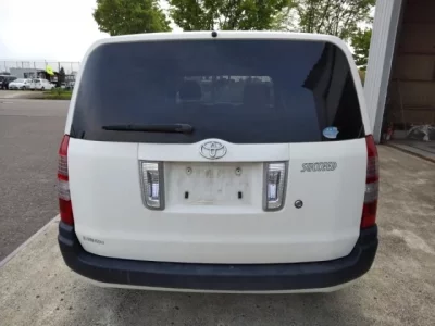 Toyota SUCCEED