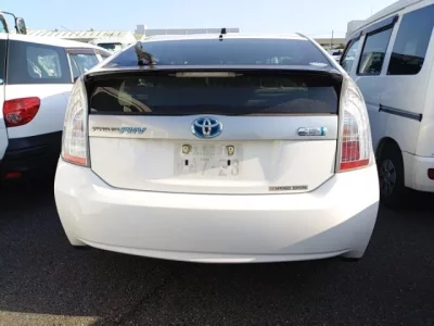 Toyota PRIUS PHV