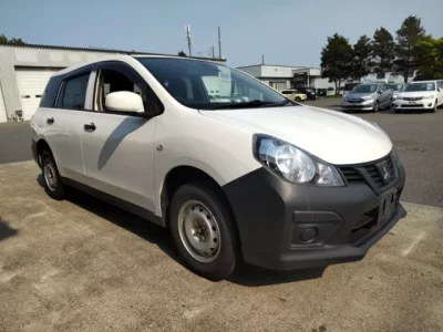 Mitsubishi LANCER VAN