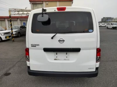 Nissan NV200