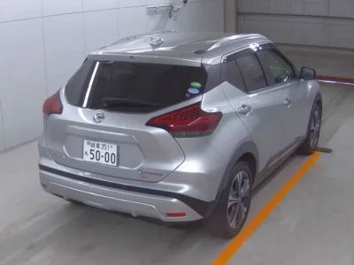 Nissan KIX
