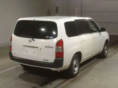 Toyota SUCCEED