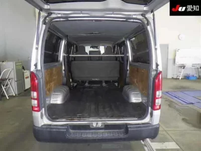 Toyota REGIUS ACE VAN