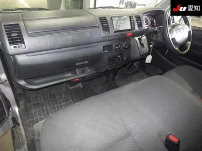 Toyota REGIUS ACE VAN