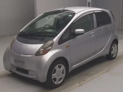 Mitsubishi I
