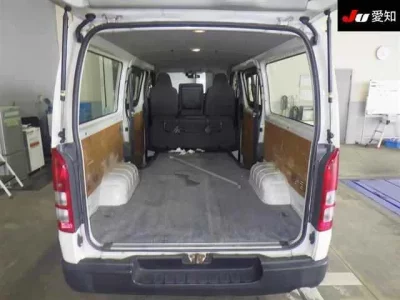 Toyota REGIUS ACE VAN