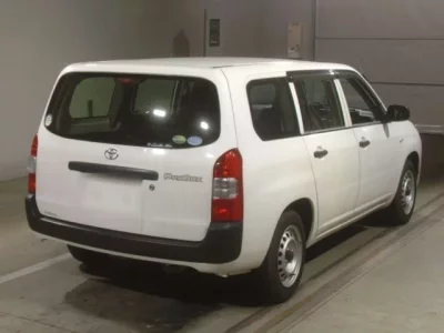 Toyota SUCCEED