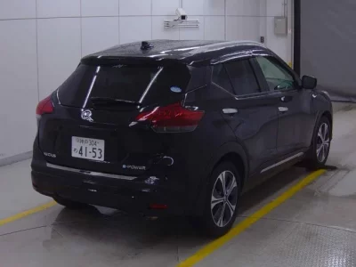Nissan KIX