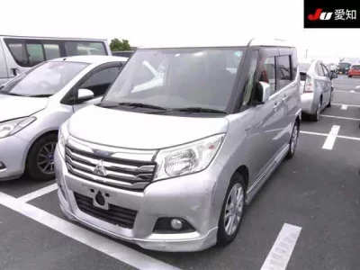 Mitsubishi DELICA D2