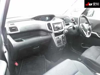 Mitsubishi DELICA D2