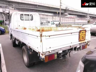 Isuzu TRUCK