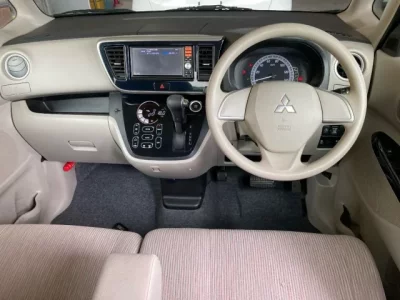 Mitsubishi EK SPACE