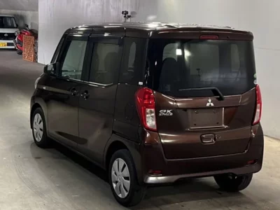 Mitsubishi EK SPACE