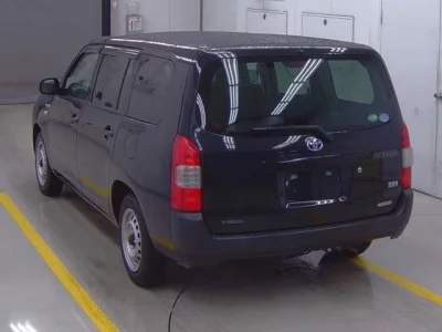 Toyota SUCCEED