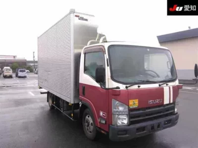 Isuzu ELF
