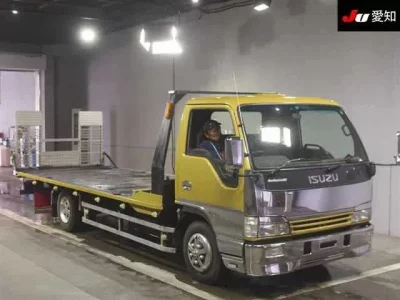 Isuzu ELF