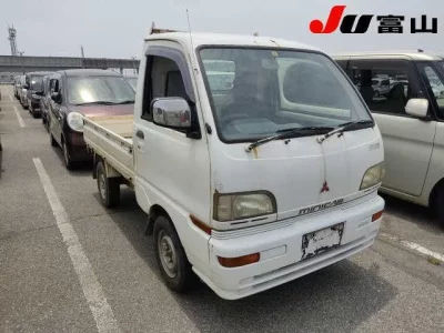 Mitsubishi MINICAB TRUCK