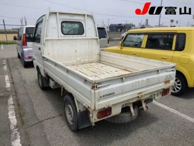 Mitsubishi MINICAB TRUCK
