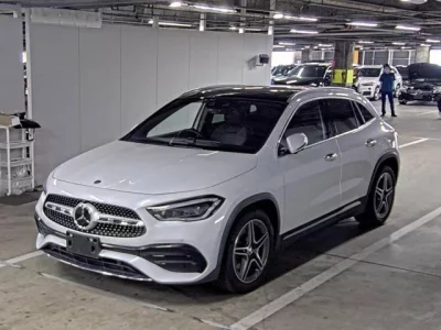 Mercedes-Benz GLA CLASS