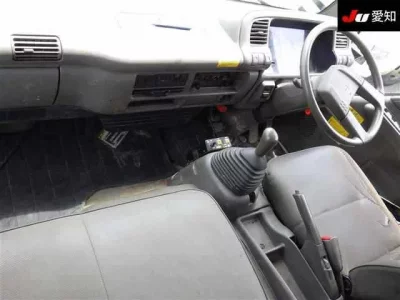 Isuzu JUSTON
