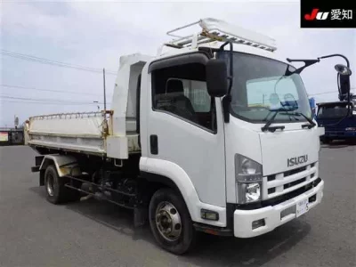 Isuzu TRUCK