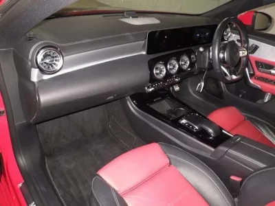 Mercedes-Benz CLA CLASS