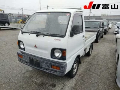Mitsubishi MINICAB TRUCK