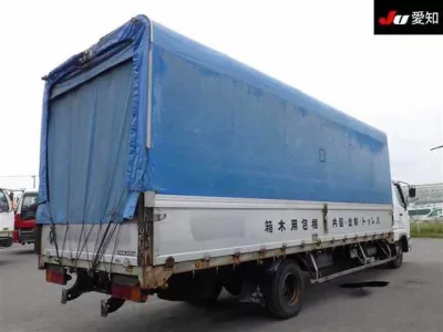 Mitsubishi FUSO FIGHTER