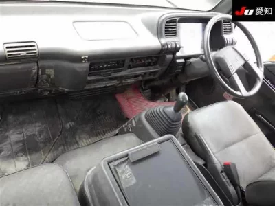 Isuzu JUSTON