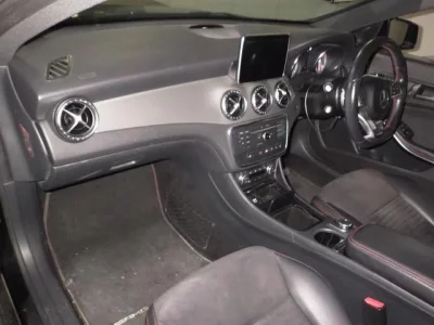 Mercedes-Benz CLA CLASS