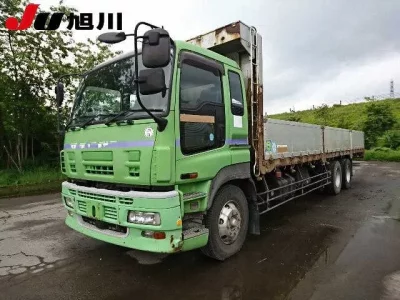 Isuzu GIGA