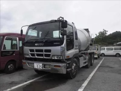 Isuzu GIGA
