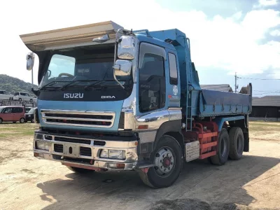 Isuzu GIGA