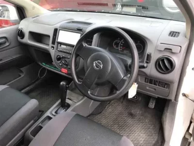 Nissan AD