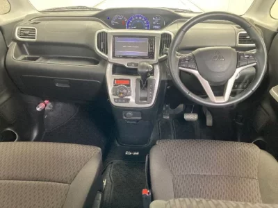 Mitsubishi DELICA D2