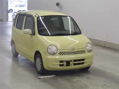 Daihatsu MOVE LATTE