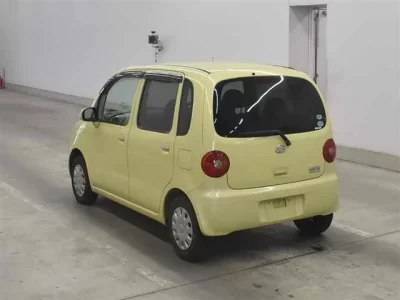 Daihatsu MOVE LATTE