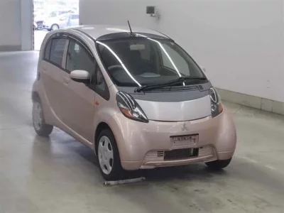 Mitsubishi I