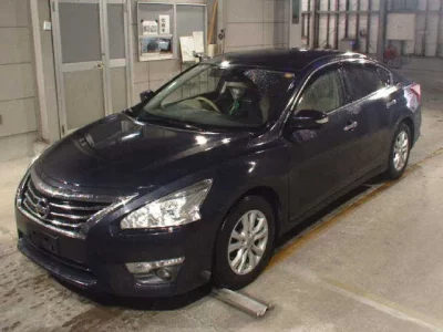 Nissan TEANA