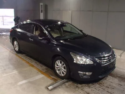Nissan TEANA