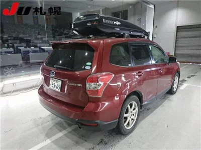 Subaru FORESTER