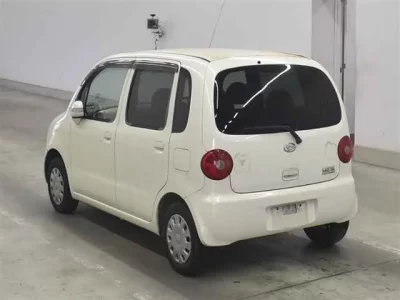 Daihatsu MOVE LATTE