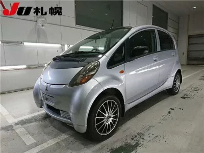 Mitsubishi I