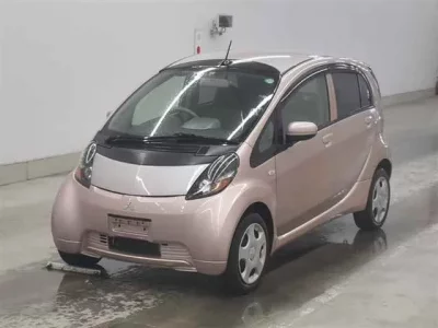 Mitsubishi I