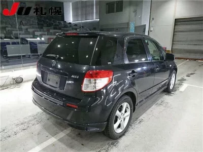 Suzuki SX-4
