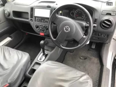 Nissan AD