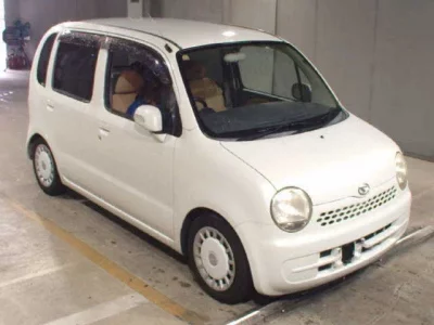 Daihatsu MOVE LATTE