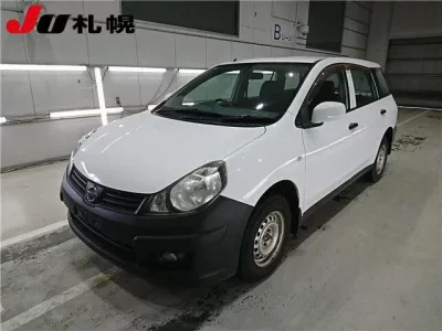 Nissan AD